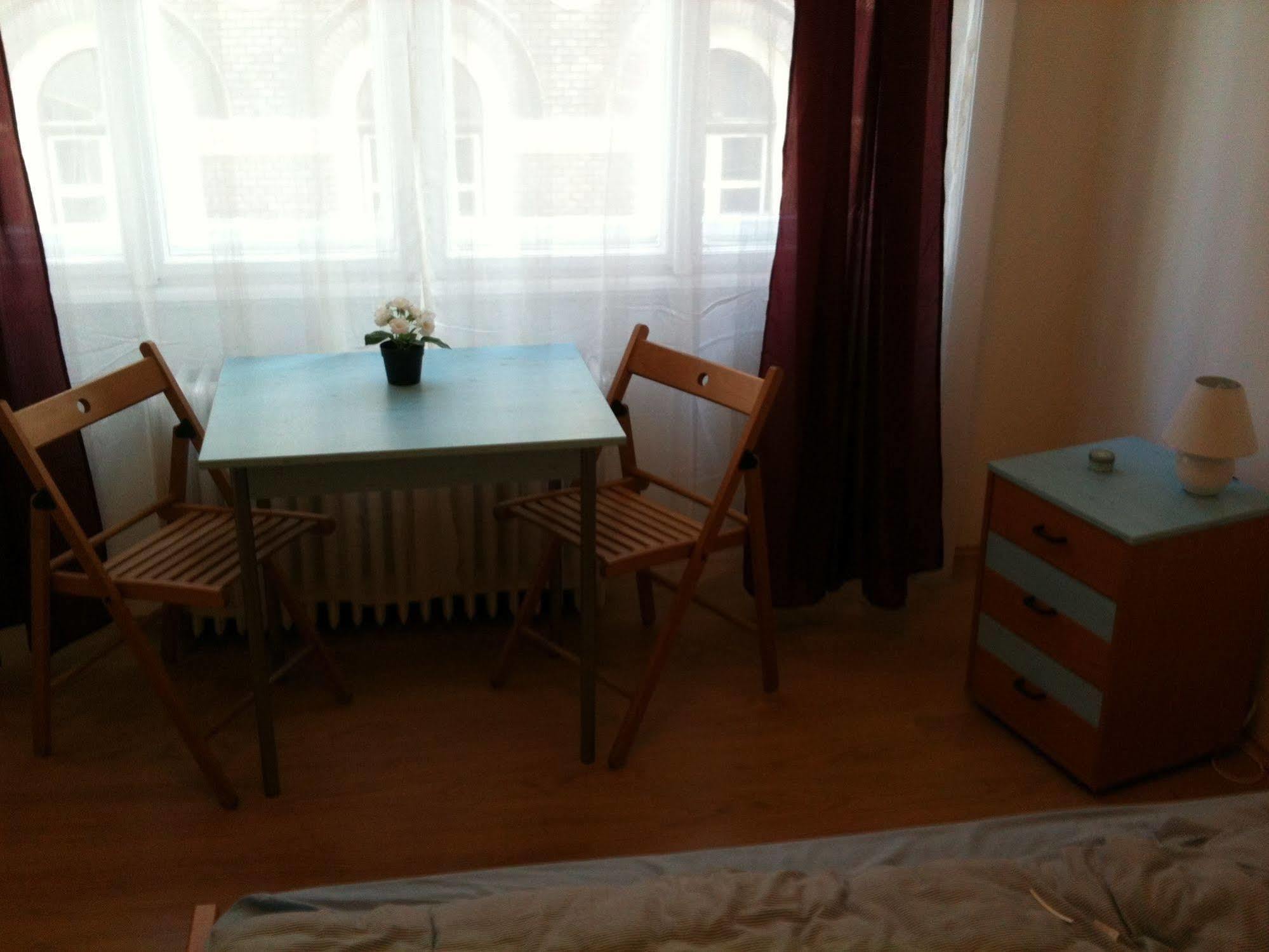 Caterina Private Rooms And Apartments Budapest Exterior foto